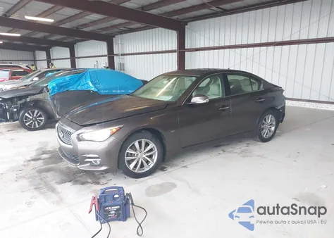 2015 Infiniti Q50 Premium z USA, uszkodzony, nr VIN JN1BV7AR0FM393387